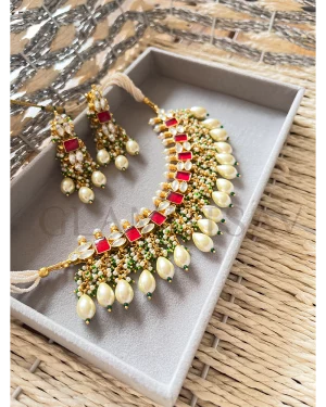 KUNDAN JEWELLERY