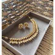 KUNDAN JEWELLERY