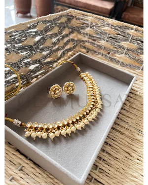 KUNDAN JEWELLERY