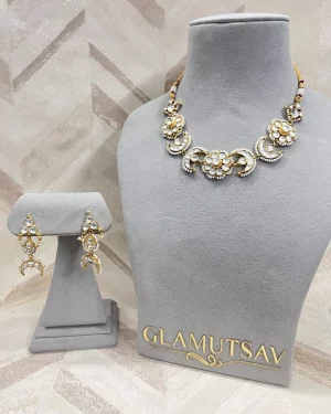 KUNDAN JEWELLERY