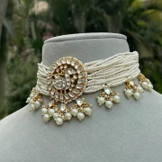 KUNDAN JEWELLERY