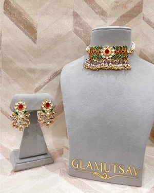 KUNDAN  JEWELLERY