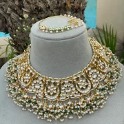 BRIDAL NACKLACE WITH EARINGS