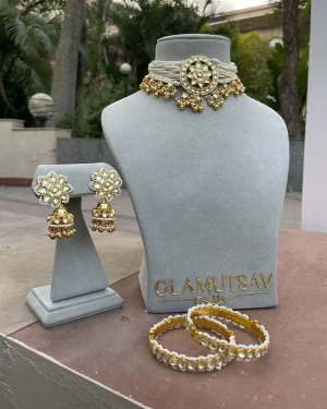 KUNDAN JEWELLERY