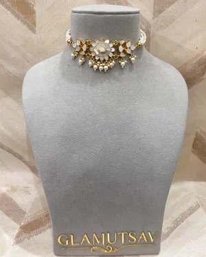 KUNDAN  JEWELLERY