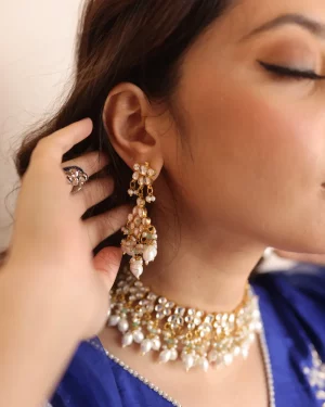 KUNDAN  JEWELLERY