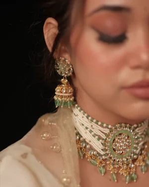 KUNDAN  JEWELLERY