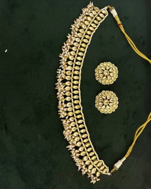 KUNDAN  JEWELLERY