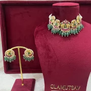 Kundan jewellery