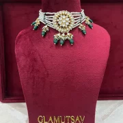 Kundan jewellery