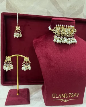 KUNDAN  JEWELLERY