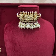 Kundan jewellery