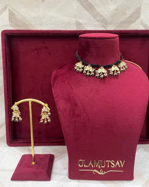 KUNDAN  JEWELLERY