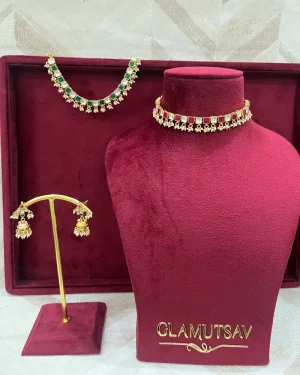 KUNDAN  JEWELLERY