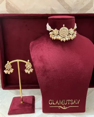 KUNDAN  JEWELLERY