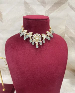 KUNDAN  JEWELLERY